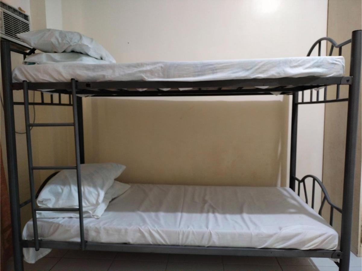 Отель Oyo 800 Ddd Habitat Dormtel Баколод Экстерьер фото