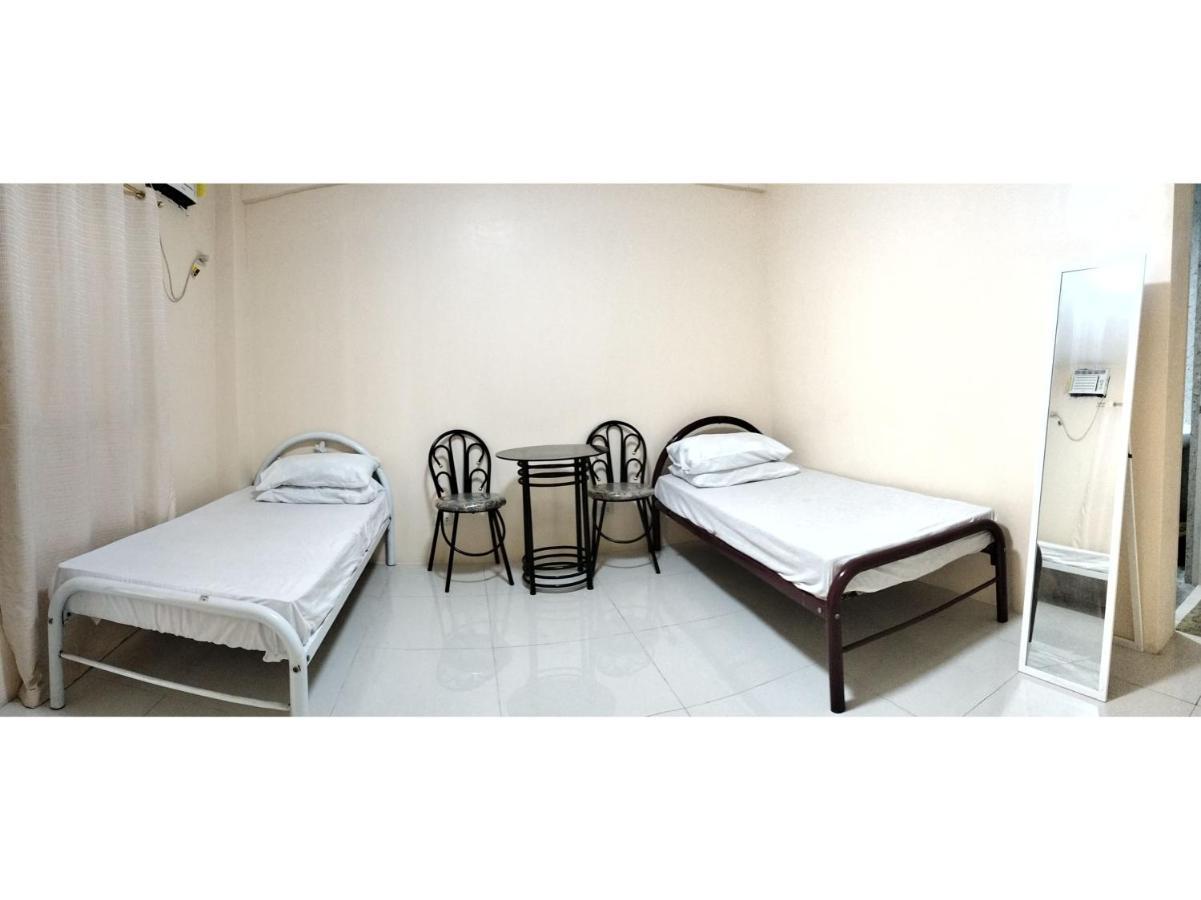 Отель Oyo 800 Ddd Habitat Dormtel Баколод Экстерьер фото