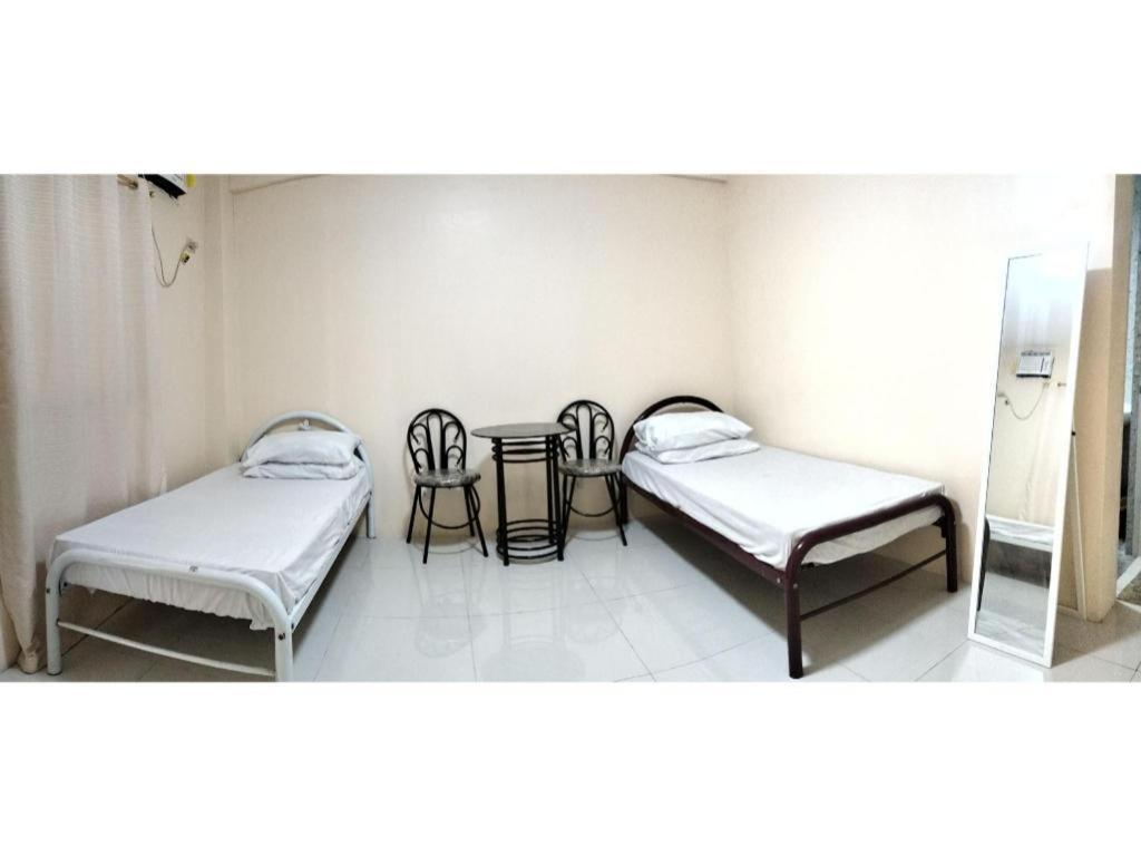 Отель Oyo 800 Ddd Habitat Dormtel Баколод Экстерьер фото