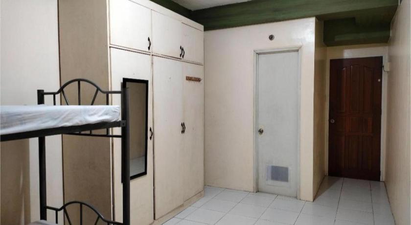 Отель Oyo 800 Ddd Habitat Dormtel Баколод Экстерьер фото