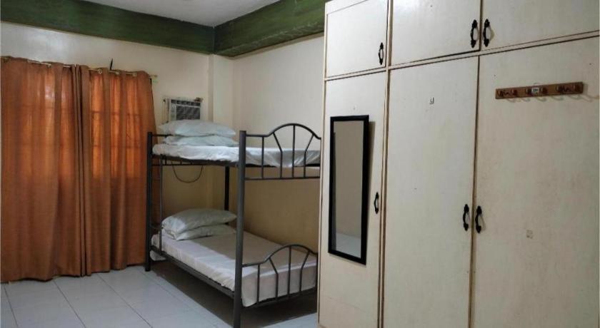 Отель Oyo 800 Ddd Habitat Dormtel Баколод Экстерьер фото